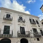 Donna Isabella A Ballaro パレルモ