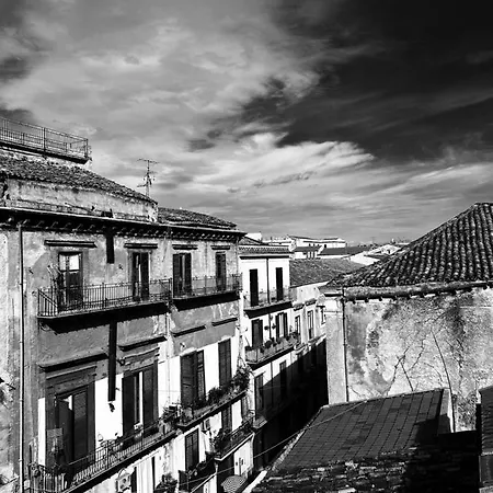 Donna Isabella A Ballaro Appartement