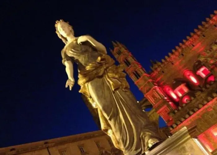 Donna Isabella A Ballaro * Palermo