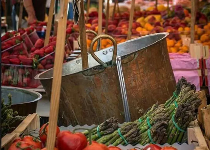 Donna Isabella A Ballaro * Palermo