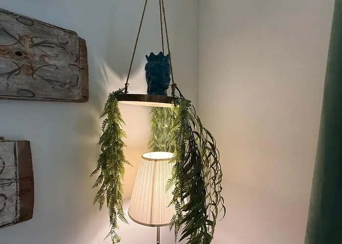 Donna Isabella A Ballaro Apartment Palermo