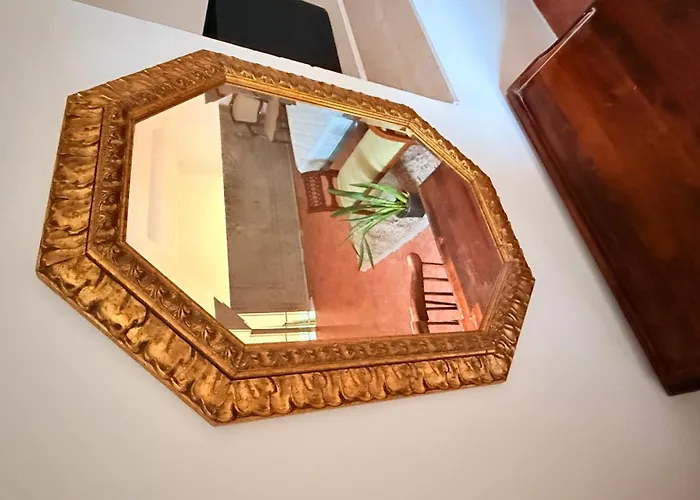 Donna Isabella A Ballaro Apartment Palermo